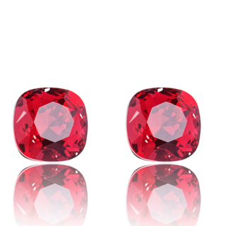 Stříbrné náušnice s krystaly Square Scarlet